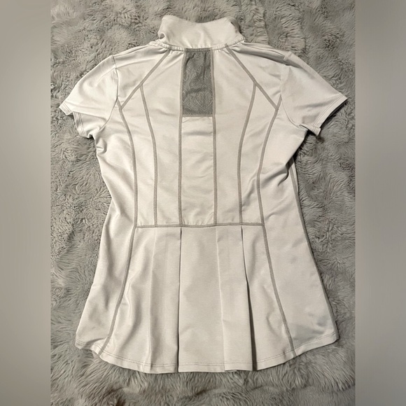 Dover Riding Sport short sleeve T-shirt top long in back gray size S - Picture 4 of 7